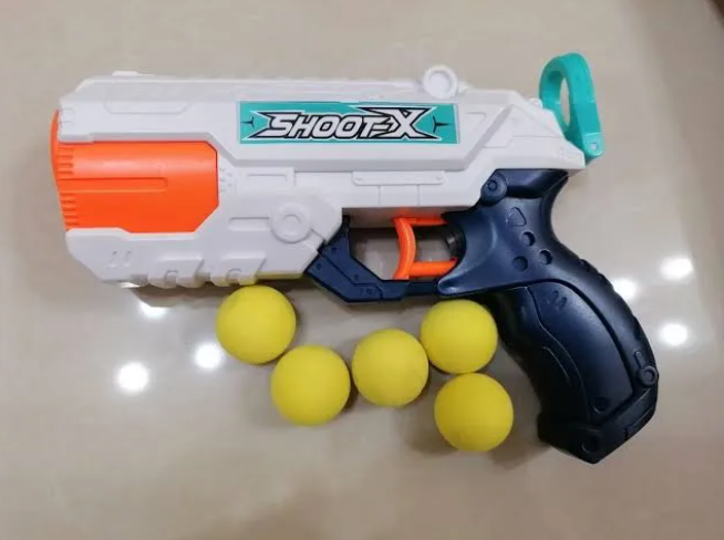 Toy Gun With Foam Balls